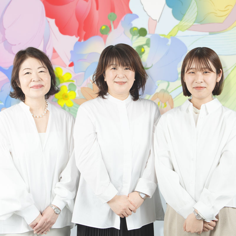 デザイナー3人の集合写真